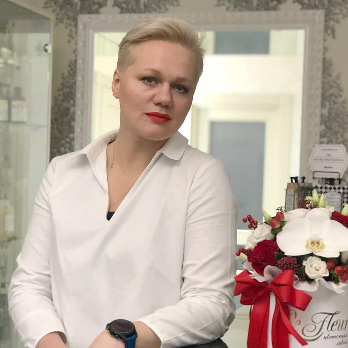 Стилист-парикмахер Надежда